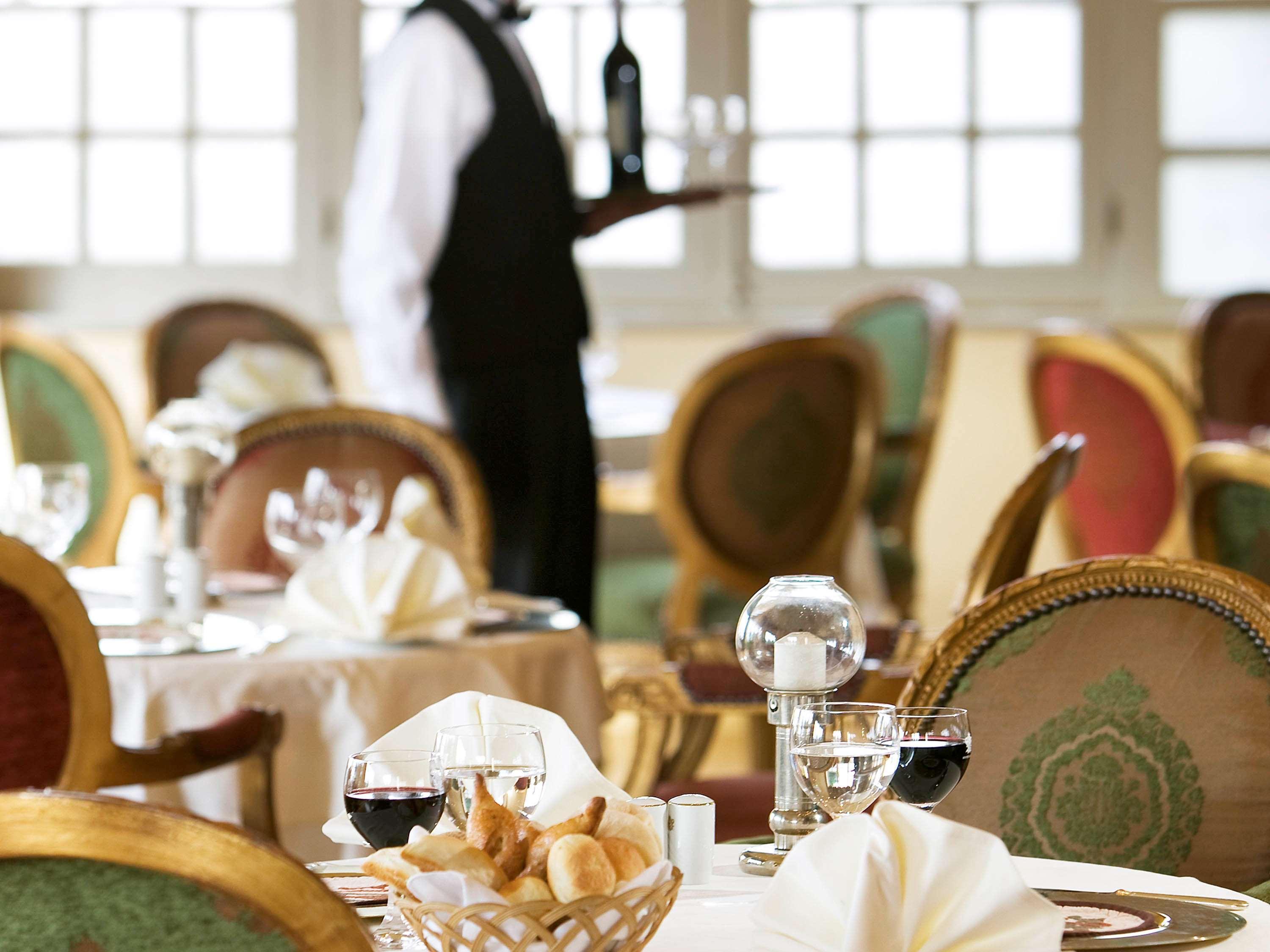 فندق بافيلون وينتر الاقصر الأقصر المظهر الخارجي الصورة A restaurant