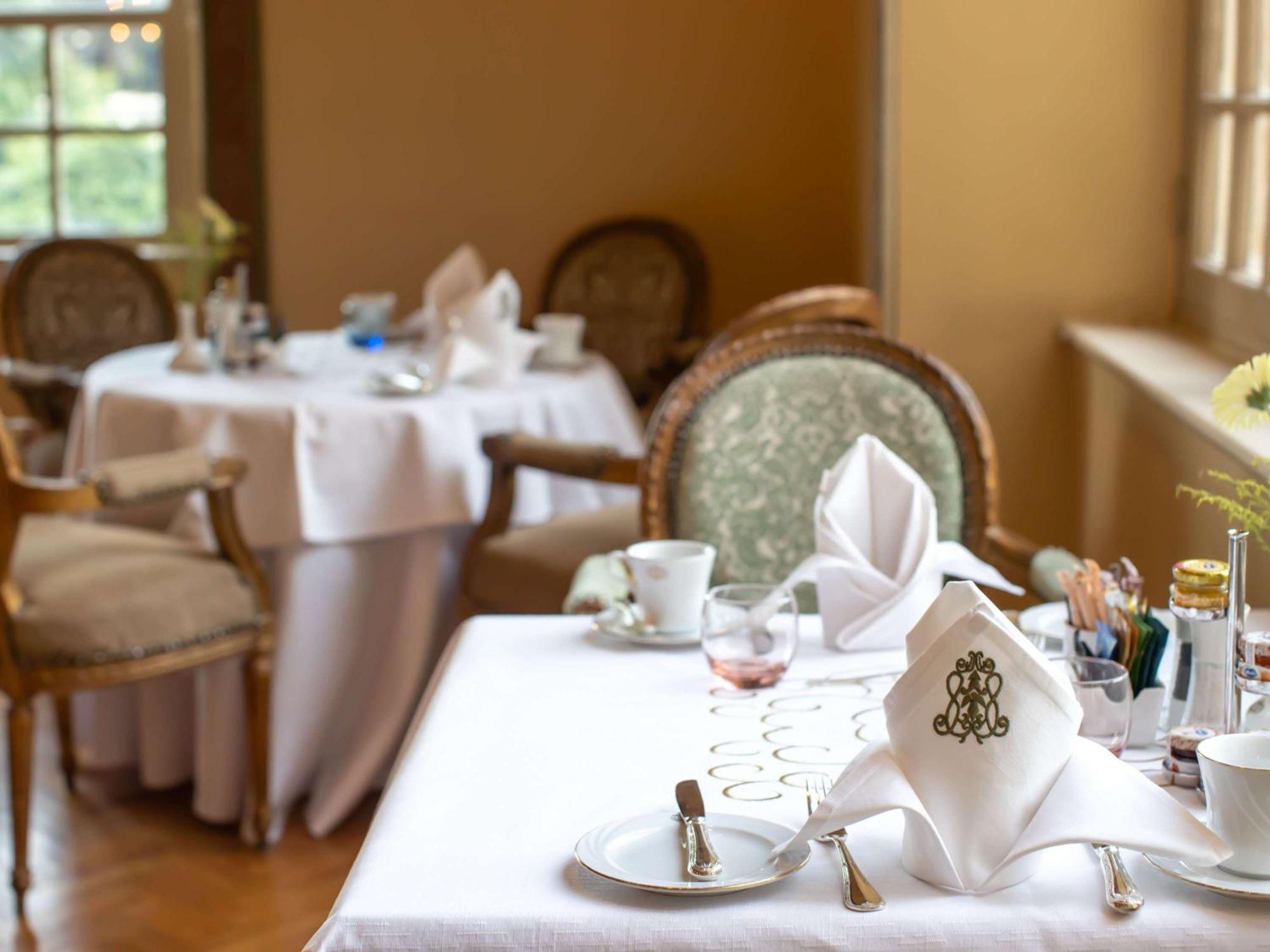 فندق بافيلون وينتر الاقصر الأقصر المظهر الخارجي الصورة The restaurant at the hotel